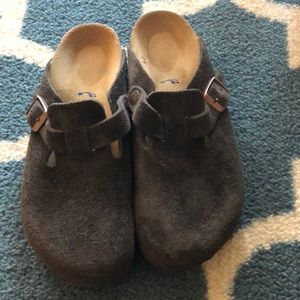 Birkenstock Boston Suede Clogs in Mocha Suede